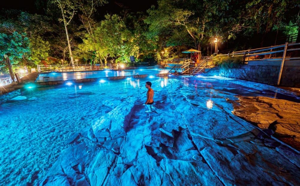 Parque das Fontes: o paraíso das águas quentes